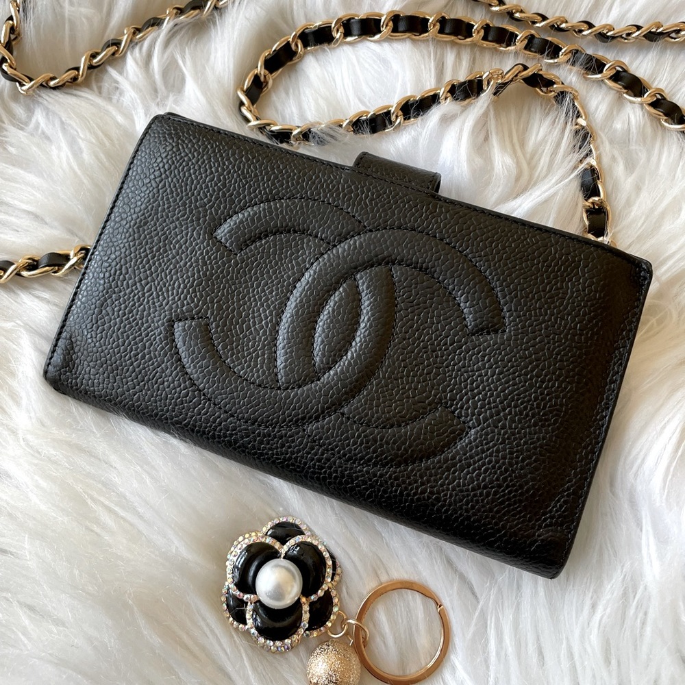LARGE CC CHANEL CROSSBODY WALLET WOC